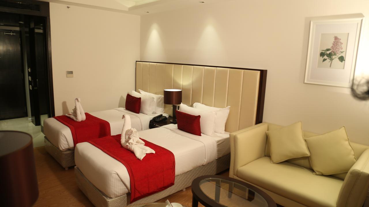 Tgi Grand Fortuna Hotel